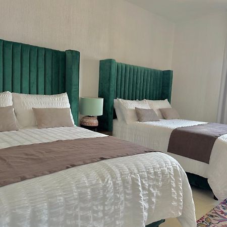 Suite Los Angeles 테코사우틀라 외부 사진
